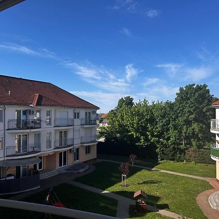 Thermal Apartman Hajduszoboszlo Exterior photo